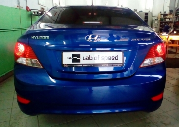 Hyundai Solaris 1gen 1.6 AT (123 л. с.) 2013
