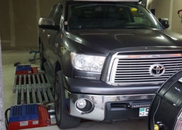 Toyota Tundra 5.7i, компрессор TRD