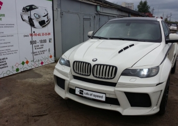 Чип тюнинг и отключение катализаторов на BMW X6 3.0 306hp 2009 года выпуска